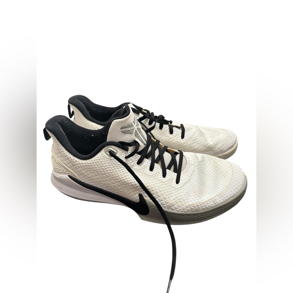 Nike Mamba Focus TB Men’s Size 14 Rare 2019